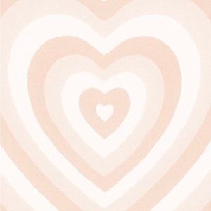 Meet your Posher, Lola